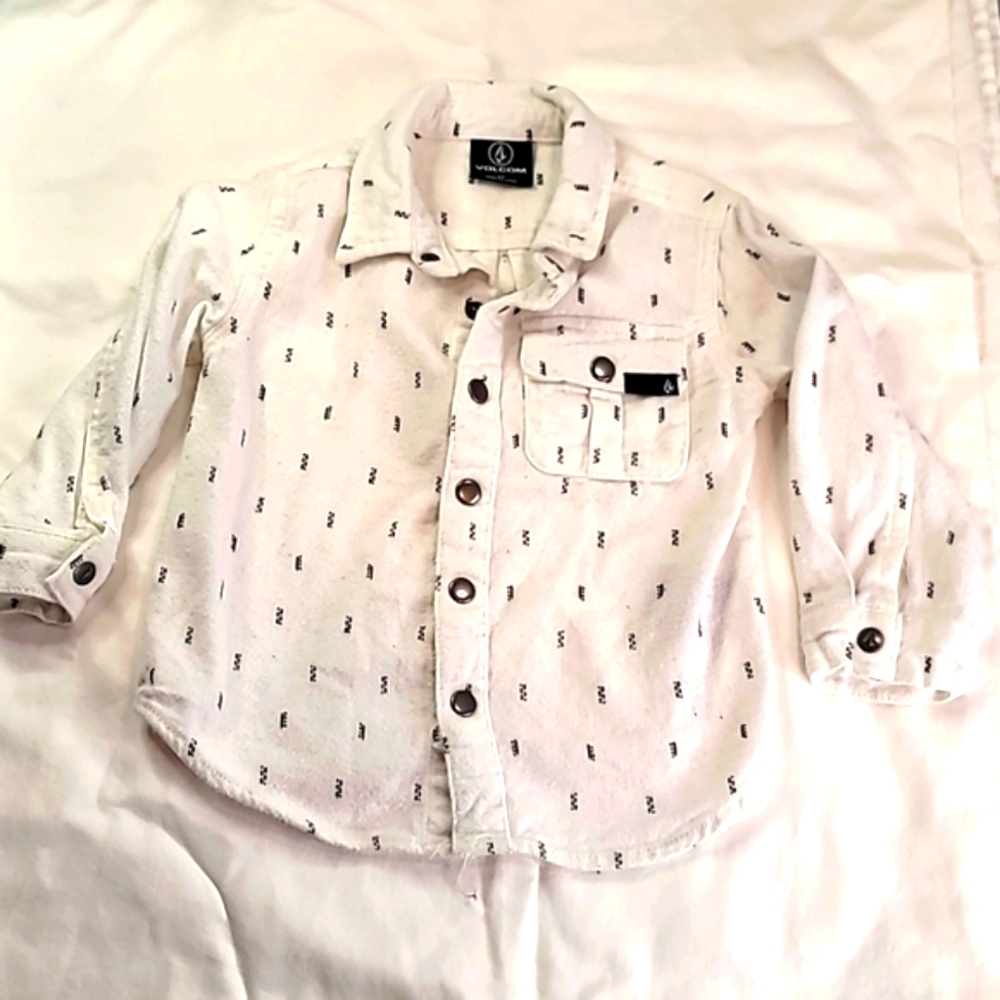 Volcom flannel dress shirt with button snaps, 2T